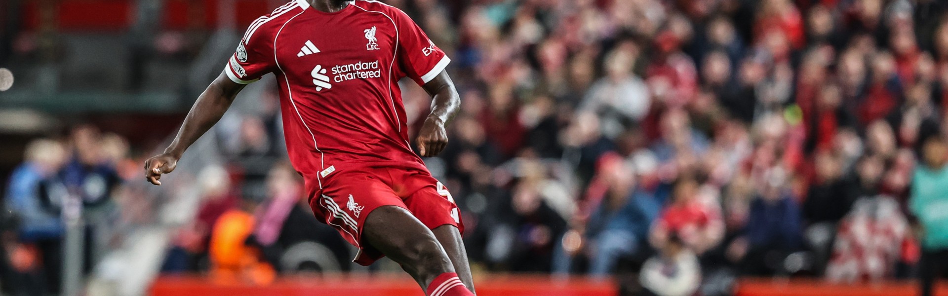 glow-kaiyun.com-防线真没人了！记者：乔·戈麦斯和科纳特缺席了利物浦今日的训练